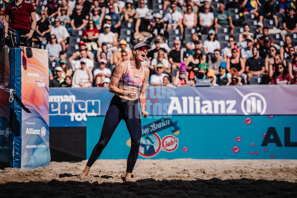 Beachvolleyball | Frauen | Deutsche Meisterschaften 2025 Timmendorfer Strand | 05.09.2025 | Marie Schieder jubelt