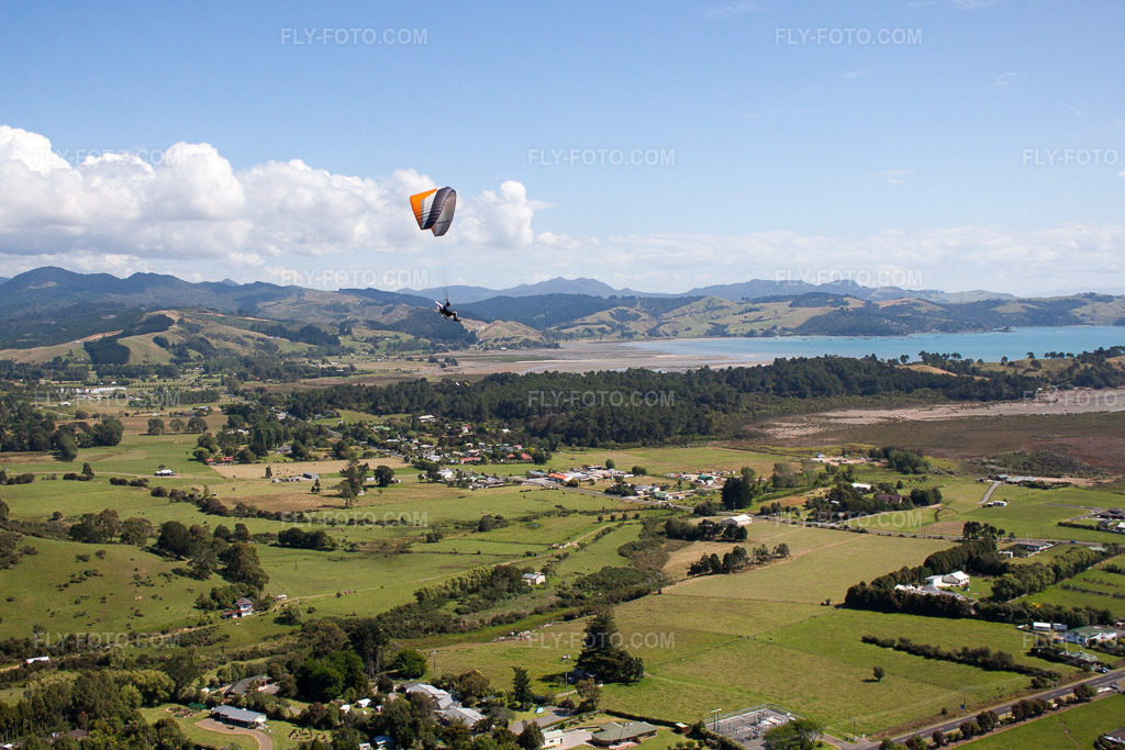 Aerial view: View of the town in Coromandel in the state Waikato, New Zealand.Photo: IMG_55794.jpg taken on 01/12/2013 by Werner Riehm/FLY-FOTO.comResolution of the original: 4297 x 2865 px