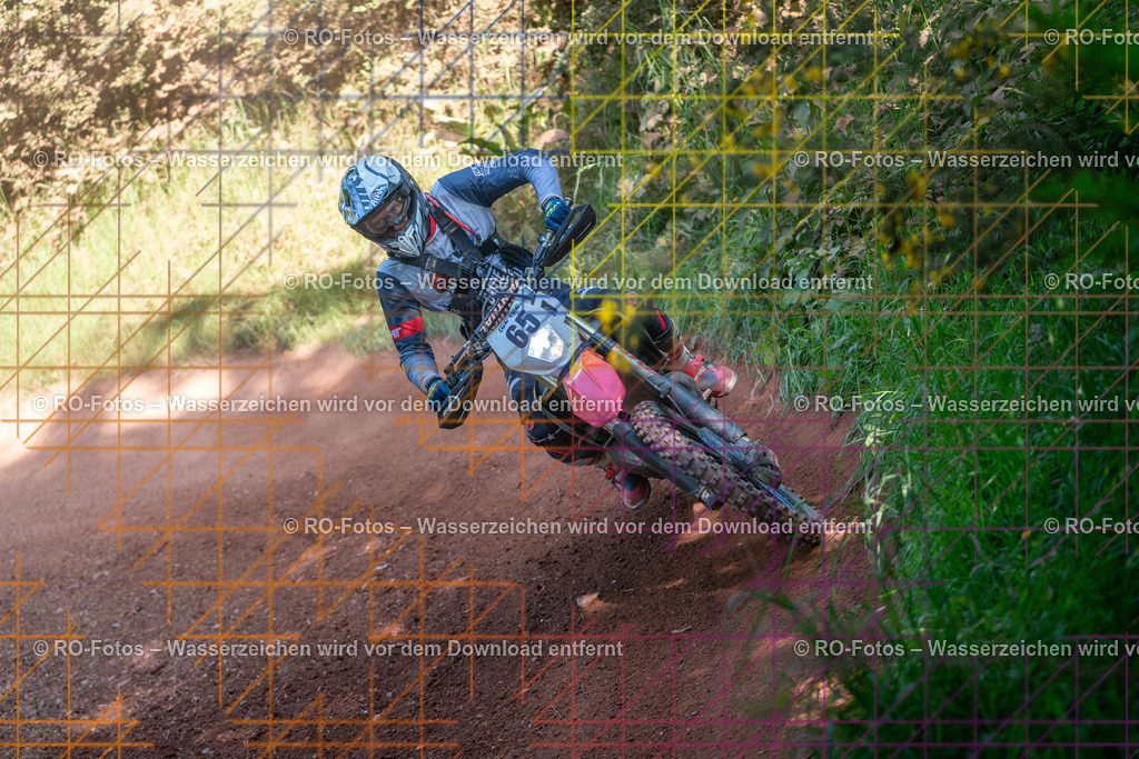Wolfshausen 3 Lauf -879 | Sportfotografie von RO-Fotos: Motorsport, Motocross, Enduro, Laufveranstaltungen und Triathlon. Professionelle Fotos von Sportlern und Events. - Realisiert mit Pictrs.com