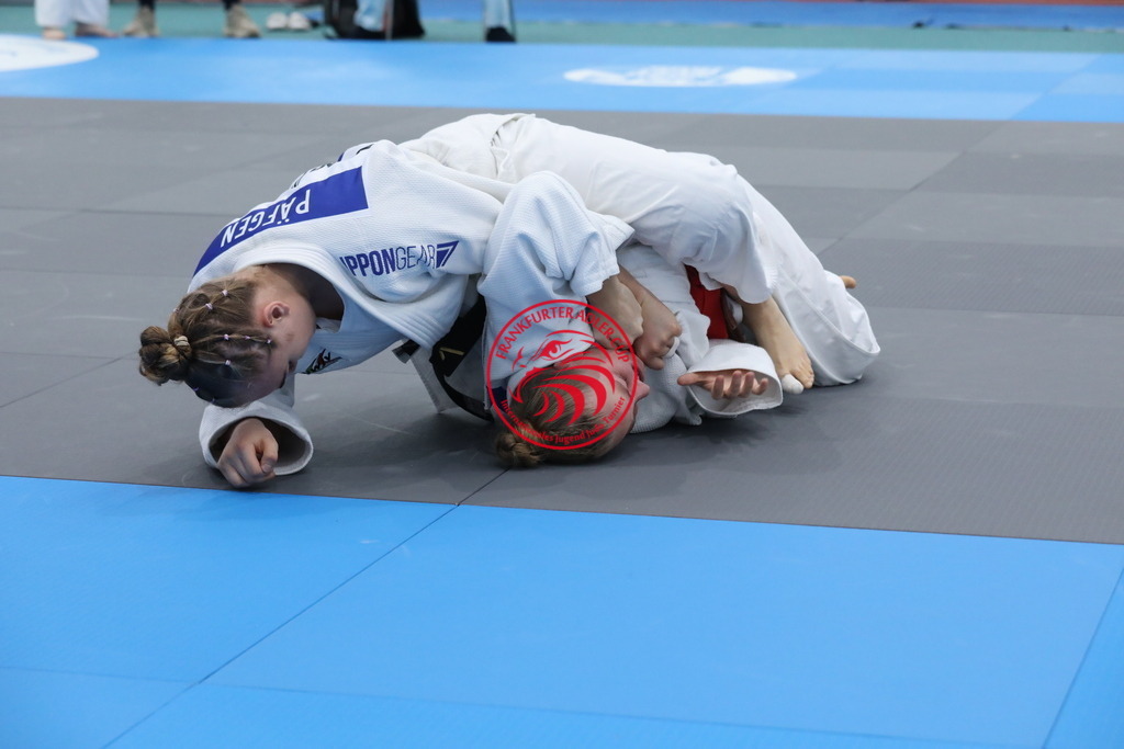 1J7A2654 | Fotos vom Adler Cup - Pictures from Adler Cup

Hier findet Ihr alle Eindrücke und großen Momente der Adler Cup Wochenenden. Here you will find all impressions and great moments of the Adler Cup weekends. - Realisiert mit Pictrs.com