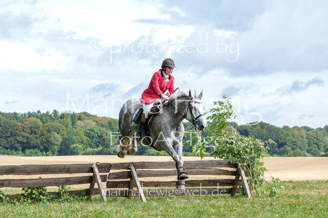 Jagd Knoop 26_MarinaHewigMCH02580 | Fotografie, FotoArt, PferdesportArt, Pferdesportfotografie, Landschaftsfotografie, Reisefotografie, Reise, Pferde - Realisiert mit Pictrs.com