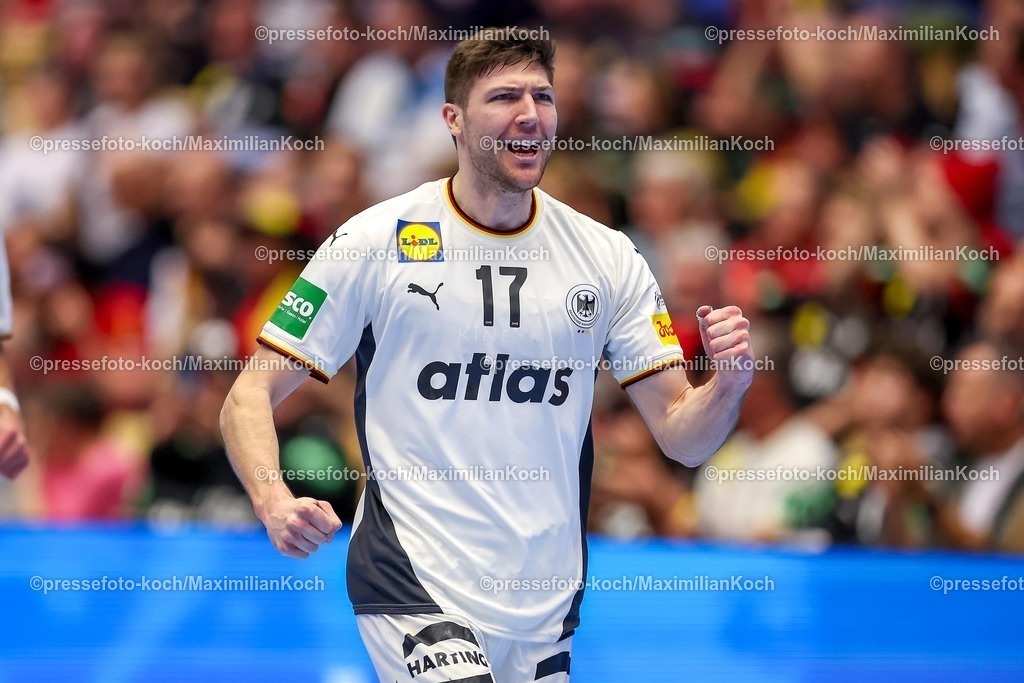 EHF15012602047 | 15.01.2026, Handball, Men's EHF EURO 2026, Deutschland - Östereich, Jyske Bank Boxen in Herning, Dänemark, Preliminary Round:  Lukas Zerbe (Germany #17) jubelnd