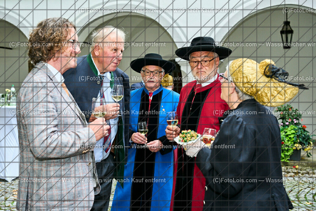 ALP3298_Jeanne de Ferrette_Brandl-Etzler-Fallmann | (C)FotoLois.com, Alois Spandl, 700stes Hochzeitsjubiläum - Albrecht II. mit Johanna von Pfirt in Thann (FR) im März 2024. Empfang des Organistionskommitees aus der Region Ferrette (Pfirt)/Thann aus dem Elsass mit Empfang durch die Stadtgemeinde und Bezirkshauptmannschaft Scheibbs im Schloss Scheibbs und anschließender Kranzniederlegung in der Kartausenkirche über der Krypta des Gründerehepaares durch Mitglieder des Templer Ordens im Beisein von Mitgliedern der Goldhaubengruppen, Fr 22. September 2023.