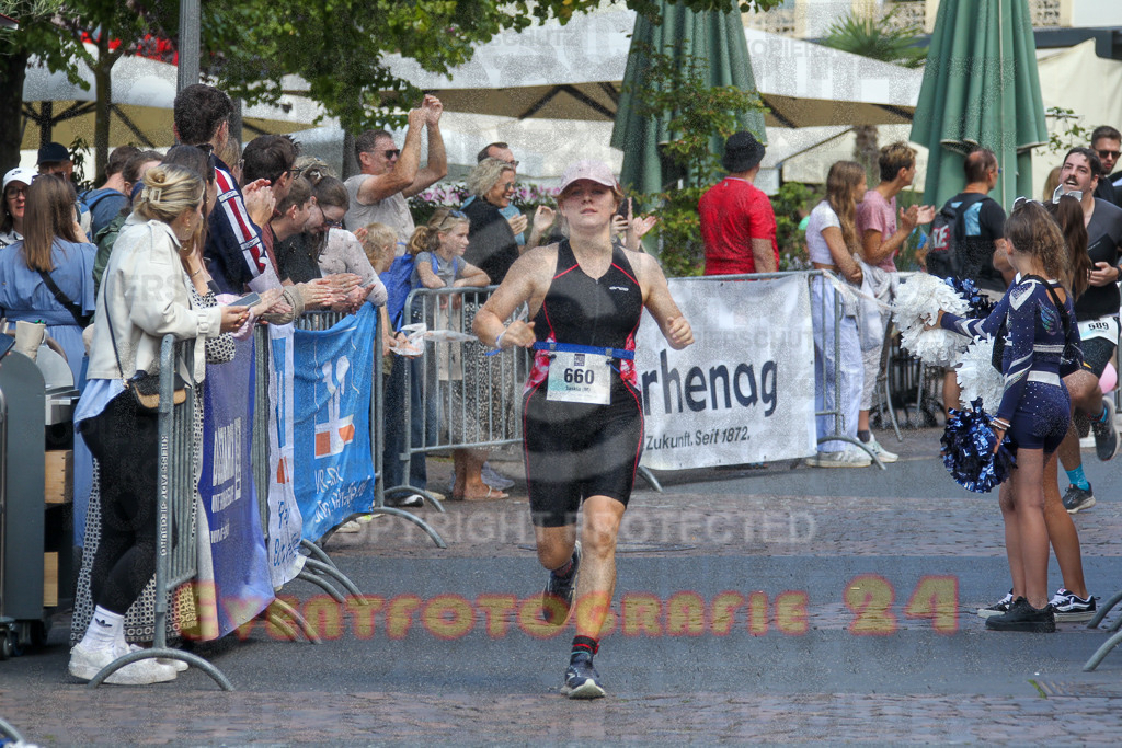 250824_1444_EV4_2148 | Sportfotografie im Rhein-Sieg Kreis, Köln, Bonn, NRW, Rheinland Pfalz, Hessen, etc. Unser Tätigkeitsfeld umfasst den Laufsport vom Volkslauf über den Marathon, Duathlon, Triathon bis zum Ultralauf wie Kölnpfad Ultra oder Schindertrail.