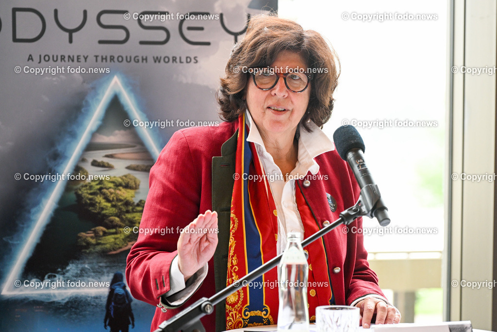 Pressekonferenz Brucknerhaus Linz - KLangwolke 2023_ Odyssey_ 16.05.2023-14 | 16.05.2023, Bruckner Linz, AUT, Pressekonferenz Brucknerhaus Linz - KLangwolke 2023, Odyssey, im Bild Francesca Zambello (Direction, Regisseurin)
