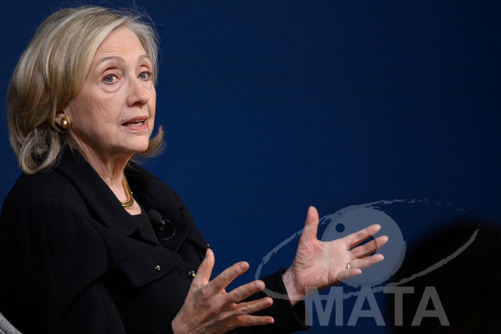 _DWI3042 | Die US-Politikerin Hillary Clinton auf der Veranstaltung Bridging Scholarship and Statecraft im Rahmen der Münchner Sicherheitskonferenz 2026. München, 13.02.2026 Bayern Deutschland  - Realisiert mit Pictrs.com