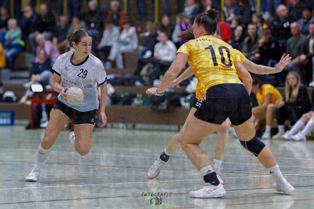 Frauen Oberliga Mitte (HHV); HSG Eibelshausen/Ewersbach - HSG Linden | Frauen Oberliga Mitte (HHV); HSG Eibelshausen/Ewersbach - HSG Linden am 15.11.2025 in Eibelshausen (Holderberghalle)Photo © 2025 - Jörg Heinrich - Realisiert mit Pictrs.com