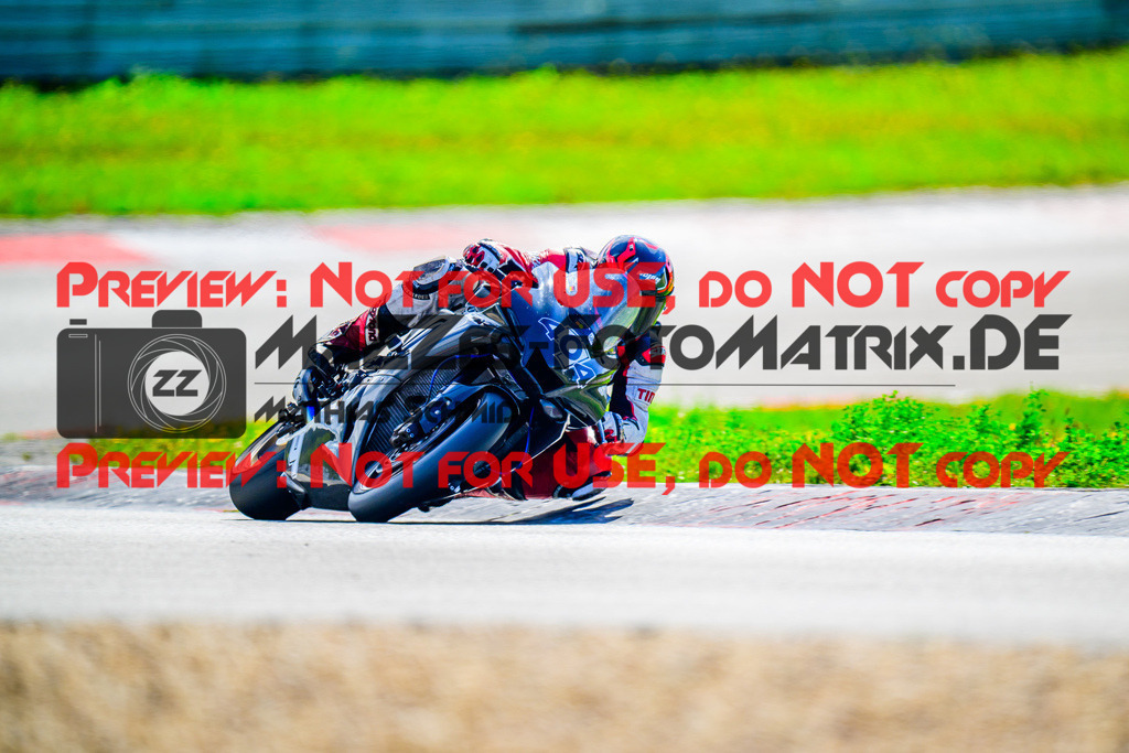 MaZZes_FotoMatrix_240911_6007705_7865 | WEISS