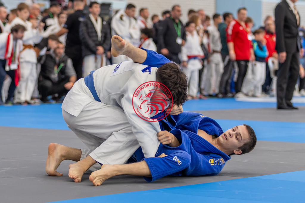 Internationaler Adler Cup 2024 | Foto vom Internationalen Adler Cup Judo Turnier im Sport- und Freizeitzentrum Kalbach im Oktober 2024 - Realisiert mit Pictrs.com