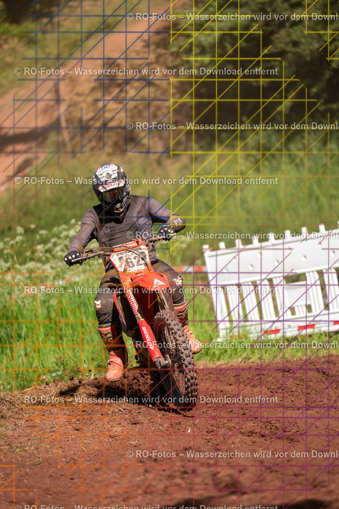 Wolfshausen 3 Lauf -1202 | Sportfotografie von RO-Fotos: Motorsport, Motocross, Enduro, Laufveranstaltungen und Triathlon. Professionelle Fotos von Sportlern und Events. - Realisiert mit Pictrs.com