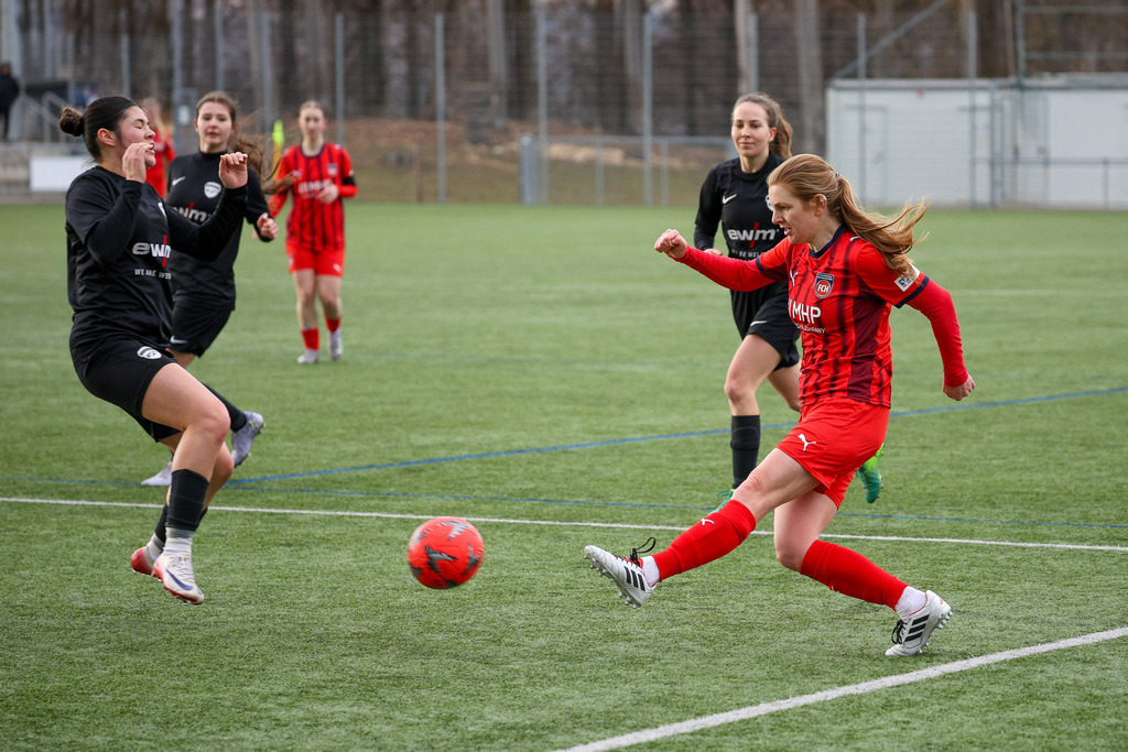 20260329-FCH-HS_074 | 1.FC Heidenheim 1846 II vs. SGM Hohenmemmingen/Sontheim, Fußball, Frauen, Bezirksliga, 2025/2026, 14. Spieltag, 29.03.2026 in Heidenheim, Kunstrasen b. Voith-Arena West(Foto: Michael Bulling) - Realisiert mit Pictrs.com