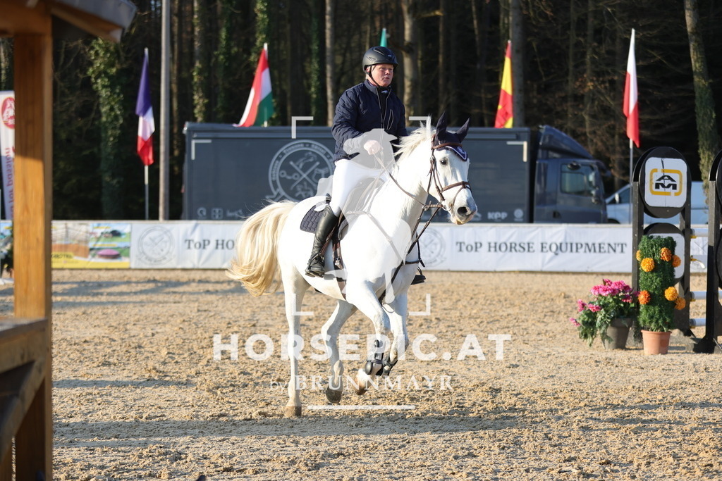 0P6A8918 | Willkommen bei Brunnmayr - Design & Fotografie – Ihrem Spezialisten für Reitturniere und Pferdeveranstaltungen in Oberösterreich, Salzburg und Bayern! Seit über 17 Jahren sind wir leidenschaftlich dabei.