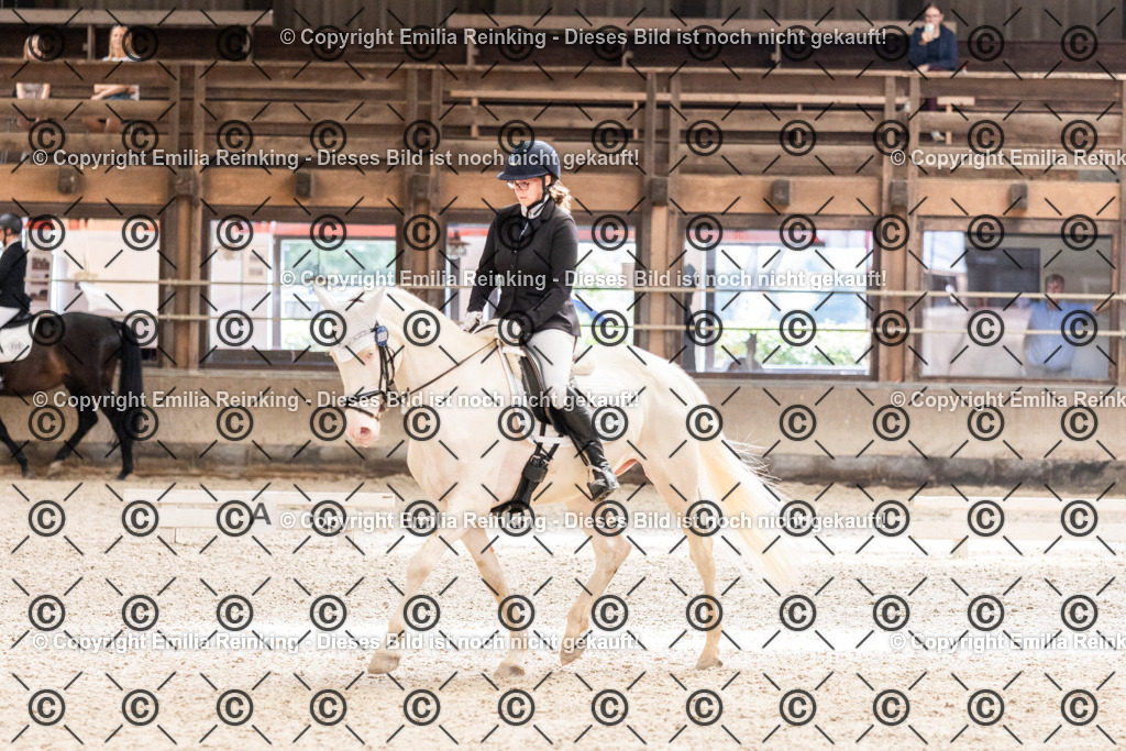 CL5A6284 | Emilia Reinking Fotografie - Realisiert mit Pictrs.com