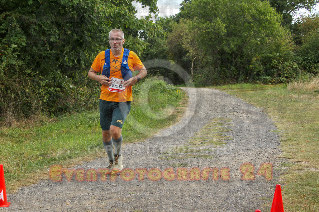 250830_1345_EV4_4279 | Sportfotografie im Rhein-Sieg Kreis, Köln, Bonn, NRW, Rheinland Pfalz, Hessen, etc. Unser Tätigkeitsfeld umfasst den Laufsport vom Volkslauf über den Marathon, Duathlon, Triathon bis zum Ultralauf wie Kölnpfad Ultra oder Schindertrail.