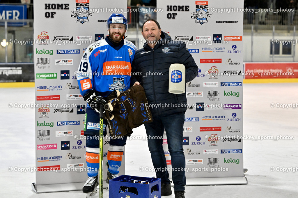 ESC SPARKASSE STEINDORF vs. EHC Althofen | Spieler des Abends Puntigammer Bier, #19 Friedrich Lukas ESC Steindorf, ESC SPARKASSE STEINDORF vs. EHC Althofen, ESC SPARKASSE STEINDORF vs. EHC Althofen am 06.03.2026 in Steindorf (Ossiachersee Halle), Austria, (Photo by Bernd Stefan)
