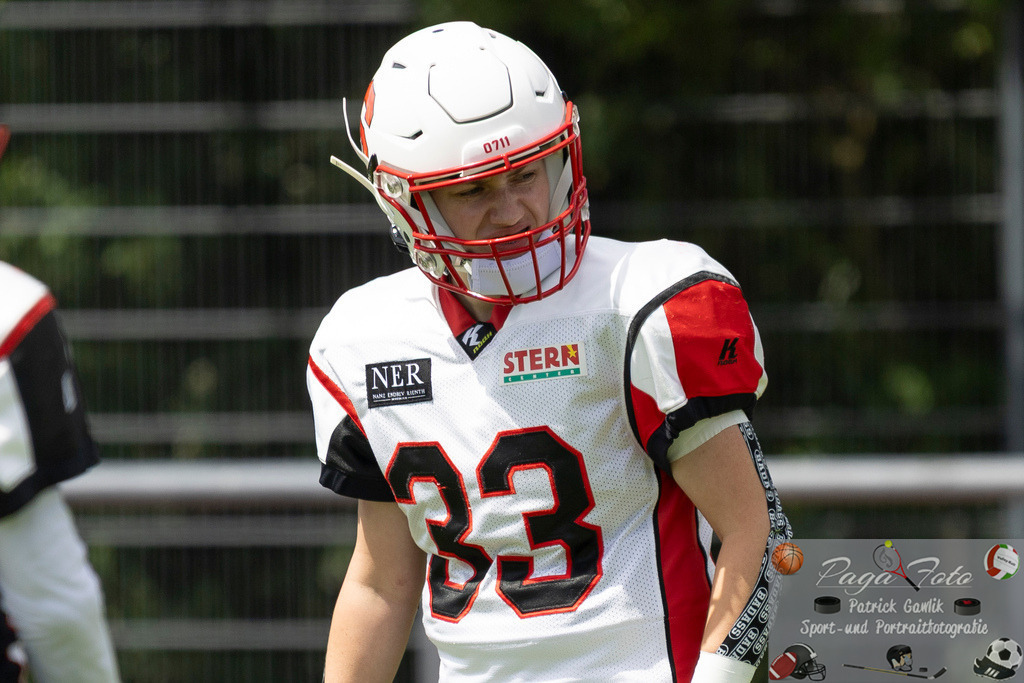 GFLW 1: German Football League Women 1: Rodgau Pioneers Ladies - Stuttgart Scorpions Sisters, 07.06.2026 | Rebecca Paula Rothfuß (Stuttgart Scorpions Sisters #33), Freisteller, Portrait / Porträt, Rodgau Pioneers Ladies - Stuttgart Scorpions Sisters, Rodgau, Maingau-Energie-Stadion "Am Weichsee", 7.6.2026 - Realisiert mit Pictrs.com