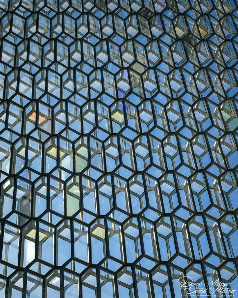 Die Harpa auf Island | Die Harpa ist das 2011 neueröffnete Opern- und Konzerthaus in der isländischen Hauptstadt Reykjavík