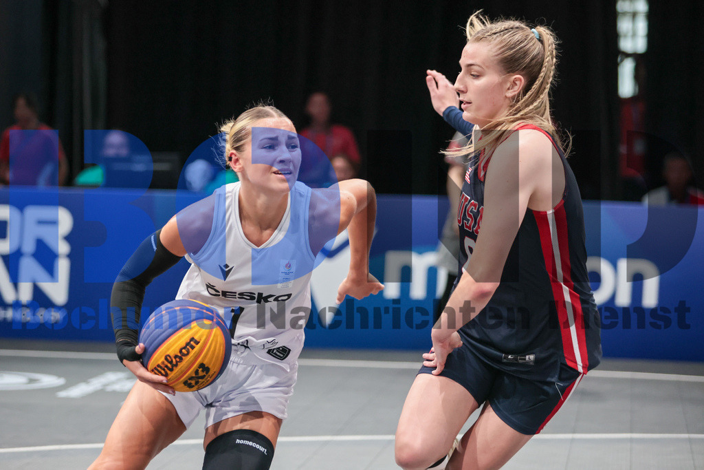 SES_RRG3x320250720-61 | bond - Realisiert mit Pictrs.com