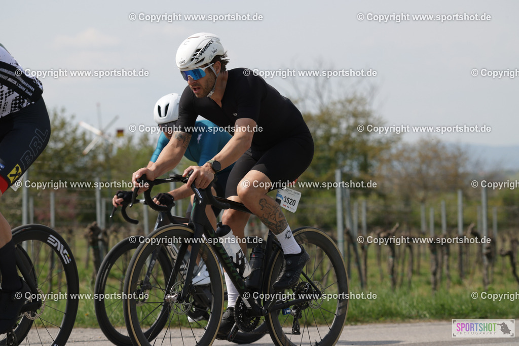 368A4291 | Neusiedlersee Radmarathon 2026@sportshot_your_pictrs #yourpictures#roadtowm2029 #nrm #neusiedlerseeradmarathon #neusiedlersee #neusiedlerseetourismus #burgenland #mörbisch #nrm26 #burgenlandtourismus #voglundco #poweredbyburgenlandtourismus #radsport #rad #marathon #ucigranfondo #visitburgenland #ucigranfondoworldseries