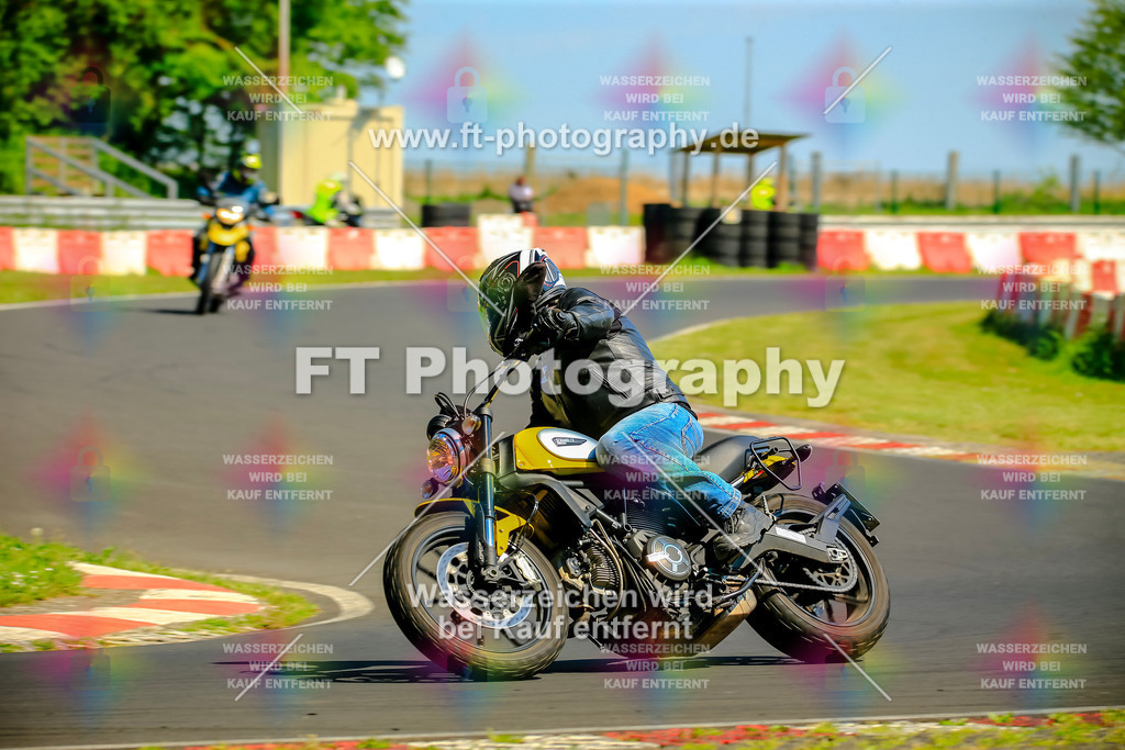 _NBG4218 | Hier findet Ihr Bilder von Touristenfahrten auf der Nürburgring Nordschleife oder von anderen Veranstaltungen die ich besucht habe. Viel Spass beim Durch Schauen 