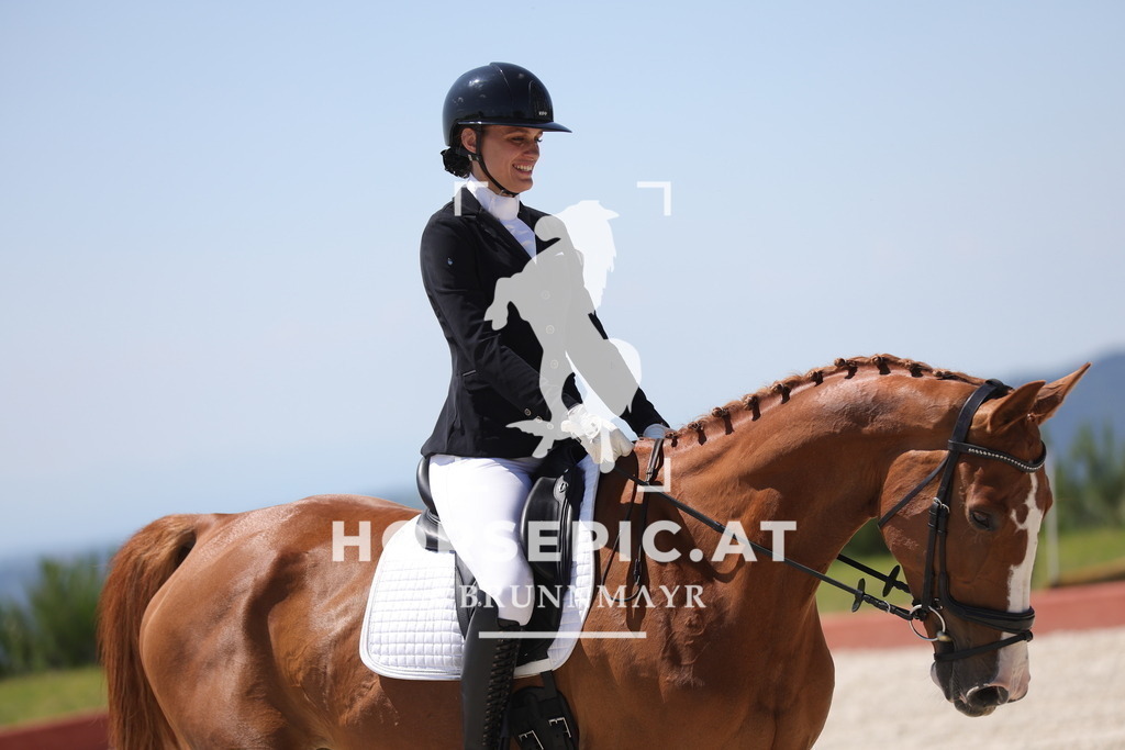 0P6A1021 | Willkommen bei Brunnmayr - Design & Fotografie – Ihrem Spezialisten für Reitturniere und Pferdeveranstaltungen in Oberösterreich, Salzburg und Bayern! Seit über 17 Jahren sind wir leidenschaftlich dabei.