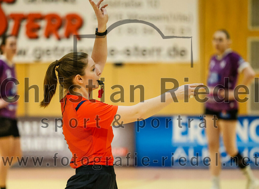 2024-02-10_124_SpVgg_Altenerding_gegen_SVA_Palzing | Erding, Deutschland, 10.02.2024:
Handball, Bezirksoberliga Frauen Altbayern 2023 / 2024, 14. Spieltag, SpVgg Altenerding gegen SVA Palzing, Endergebnis: 27:28

Foto: Christian Riedel / fotografie-riedel.net