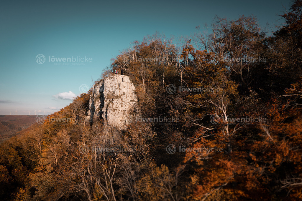 esselstein bei Donzdorf im Herbst | löwenblicke | shop