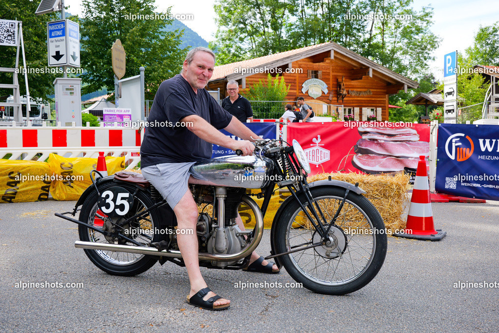 P1014601 | Erleben Sie atemberaubende, hochqualitative Fotos Ihrer Fahrt entlang der malerischen Alpenstraßen. Besuchen Sie alpineshots.com, um professionelle Aufnahmen Ihrer unvergesslichen Reise zu finden und zu kaufen - Realisiert mit Pictrs.com