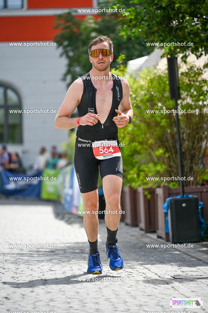 SZI_9205 | Stadttriathlon Erding 2025. #yourpictrs #sportshot_your_pictrs @Sportshotphotography #stadttriathlonerding Copyright: www.sportshot.de