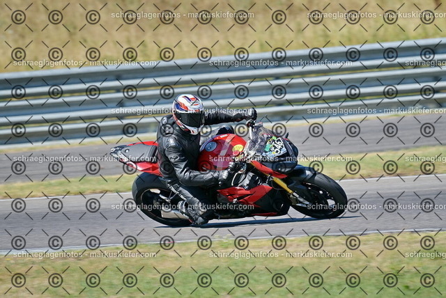 26bt04-0938 | markuskiefer.com - Realisiert mit Pictrs.com