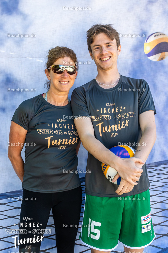 2024-00099912-Vater-Sohn-Turnier-2 | 09.05.2024; Berlin Foto: Gerold Rebsch - www.beachpics.de