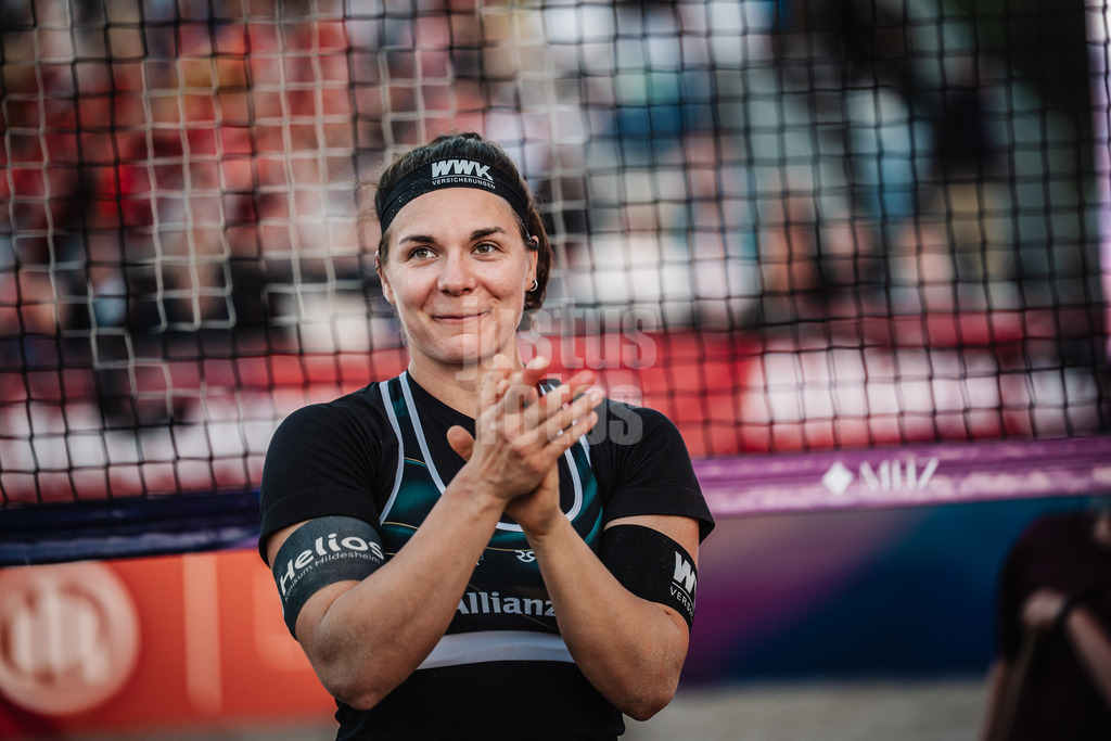 Beachvolleyball | Frauen | Deutsche Meisterschaften 2025 Timmendorfer Strand | 06.09.2025 | Anna-Lena Grüne freut sich nach dem Sieg im Halbfinale
