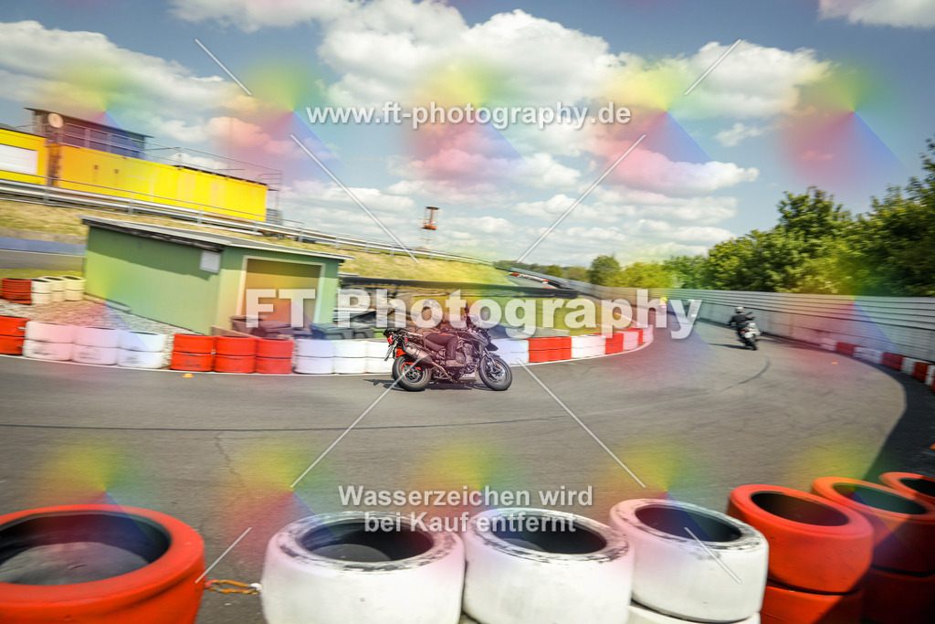 OBK_Mai_Justin_Uwe-11032 | Hier findet Ihr Bilder von Touristenfahrten auf der Nürburgring Nordschleife oder von anderen Veranstaltungen die ich besucht habe. Viel Spass beim Durch Schauen 