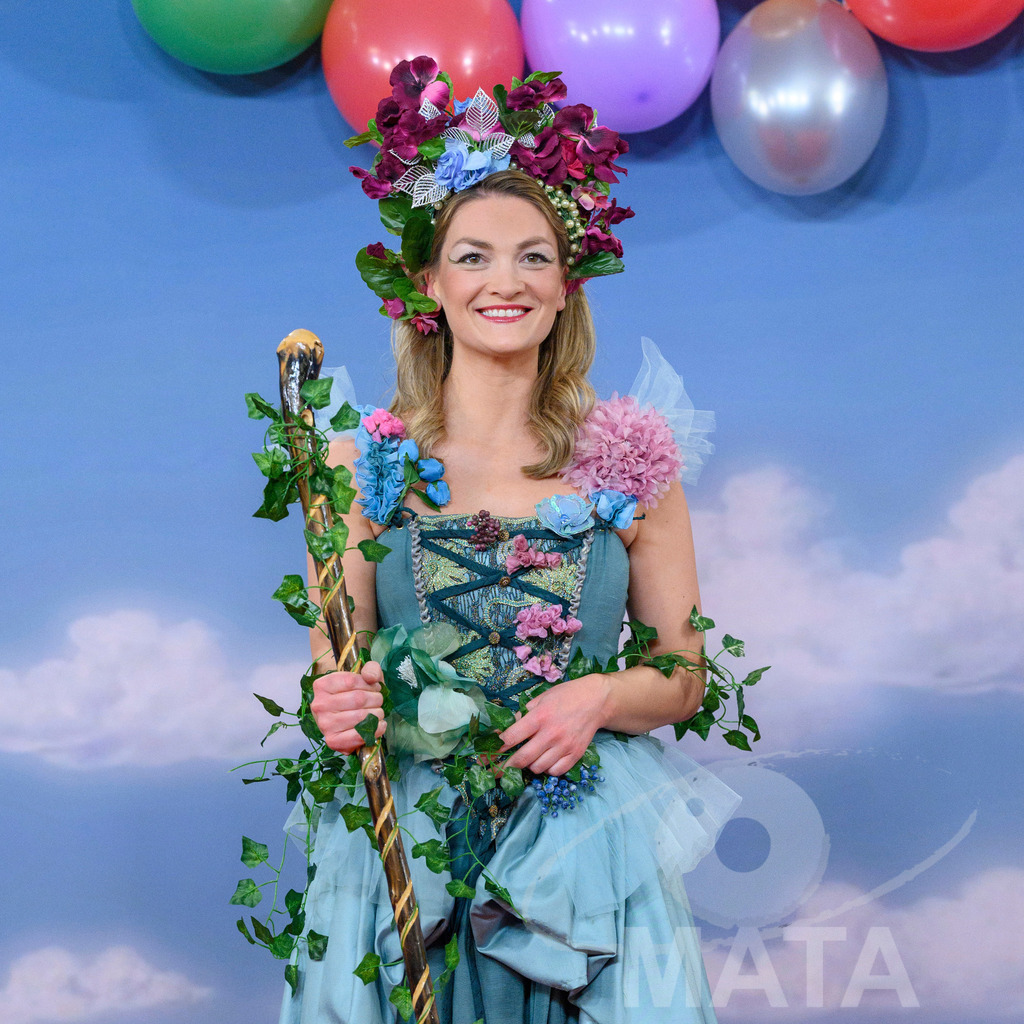 _DWA2066 | Staatsministerin für Gesundheit, Pflege und Prävention Judith Gerlach (CSU) bei der TV-Sendung Fastnacht in Franken 2024. Veitshöchheim, 02.02.2024 Bayern Deutschland - Realisiert mit Pictrs.com