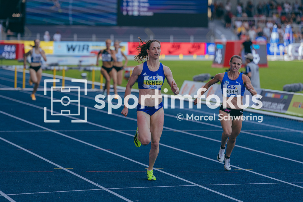 Deutsche Meisterschaften der Frauen und Männer 2026 | Eileen Demes, TV 1861 Neu-Isenburg, Melanie Böhm, VfL Sindelfingen, 400 Meter Hürden, Halbfinale, Deutsche Meisterschaften der Frauen und Männer 2026, Lohrheidestadion Bochum-Wattenscheid, 25.07.2026. Foto: Marcel Schwering / sportimfokus - Realisiert mit Pictrs.com