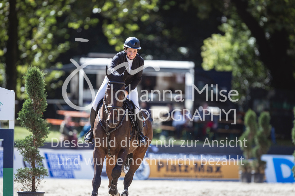 240912_OWLCh_AmateurS-278 | Deine schönsten Turniermomente als professionelle Fotos! Entdecke hochwertige Pferdesport-Fotografie im Online-Shop. Jetzt Fotos finden & bestellen!