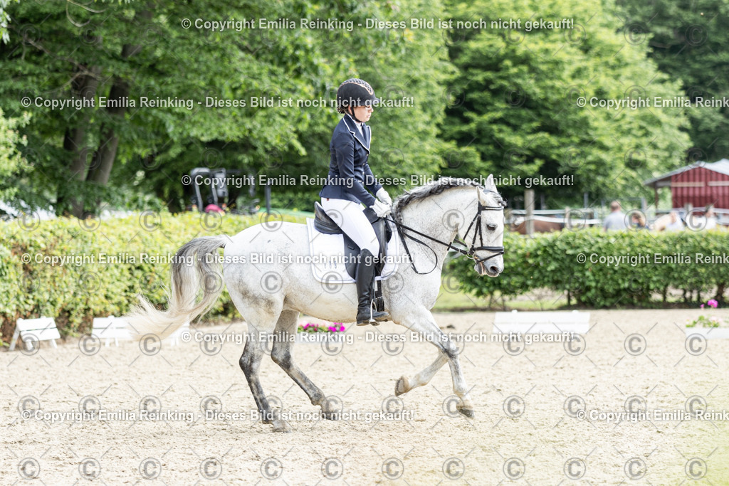 CL5A9009 | Emilia Reinking Fotografie - Realisiert mit Pictrs.com