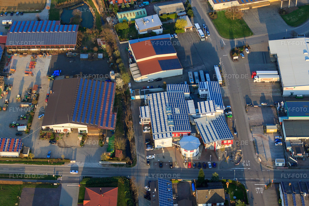 Luftbild: Industriegebiet Am Gäxwald mit REHA med in Herxheim bei Landau im Bundesland Rheinland-Pfalz in Deutschland. Foto: IMG_38904.jpg vom 25.03.2011 durch Werner Riehm/FLY-FOTO.deReha Med Gesundheitspark