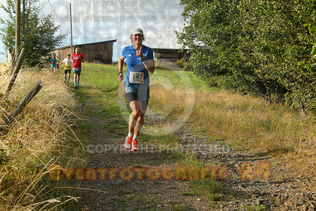 250801_1907_EV4_8055 | Sportfotografie im Rhein-Sieg Kreis, Köln, Bonn, NRW, Rheinland Pfalz, Hessen, etc. Unser Tätigkeitsfeld umfasst den Laufsport vom Volkslauf über den Marathon, Duathlon, Triathon bis zum Ultralauf wie Kölnpfad Ultra oder Schindertrail.