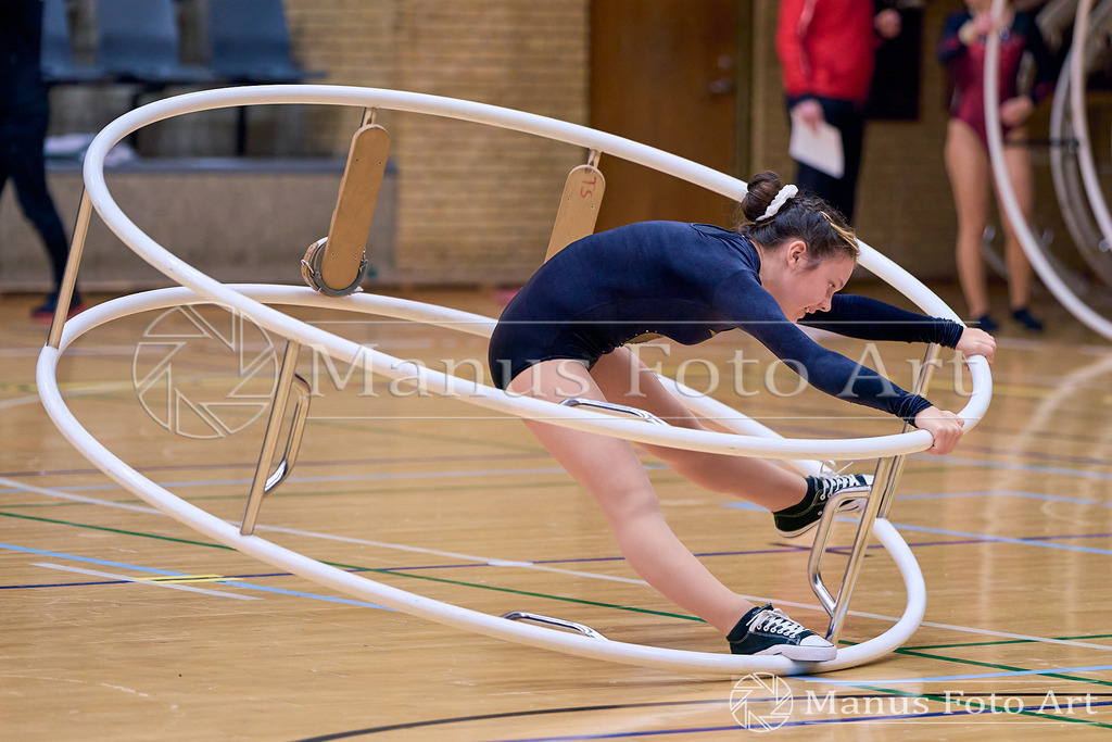 2024-11-09-5-D-DSC02412 | Professionelle Sportfotografie in Hamburg, Schleswig-Holstein und Niedersachsen – spezialisiert auf Rhönrad, Geräteturnen, Leistungsturnen und rhythmische Sportgymnastik. Bundesweite Begleitung von Rhönrad-Events. Jetzt Sport-Fotos - Realisiert mit Pictrs.com