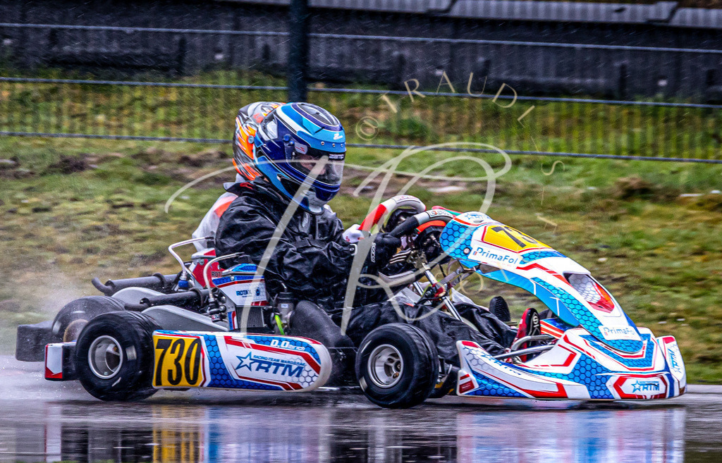 fff2bd8d5ab94dbe873ed6cd76979351 | traudl_s_fotos