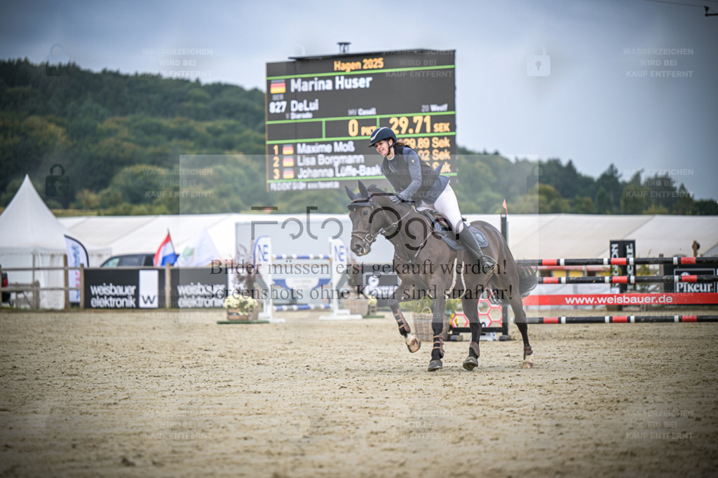 DOS_1412 | Entdecke hochwertige Reitturnierfotos von Foto Oger. Professionell, emotional und authentisch – jetzt Lieblingsmomente im Shop bestellen. - Realisiert mit Pictrs.com