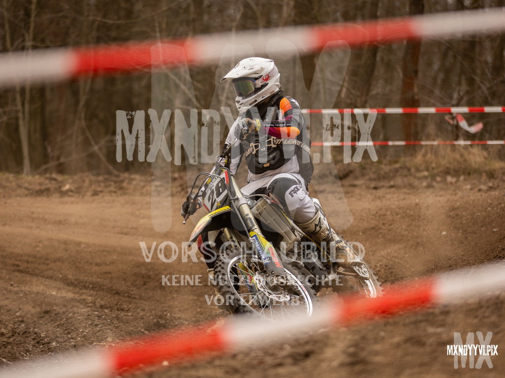 866A0420 | mxndyyvipix