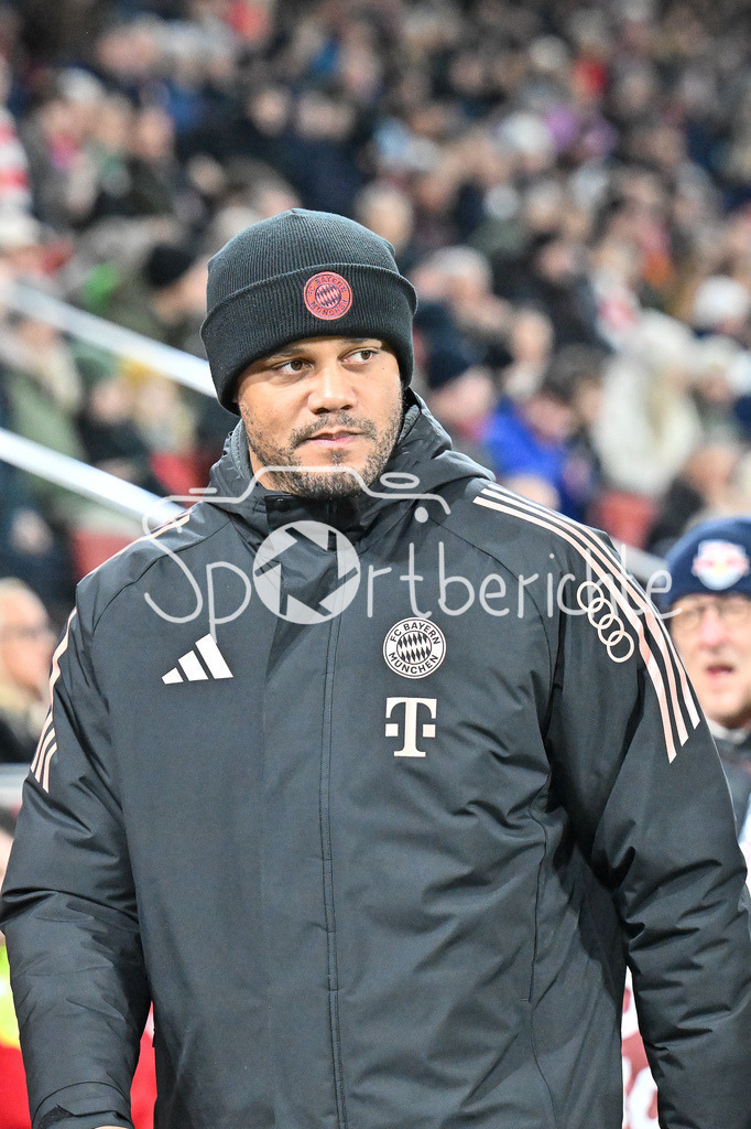 Augsburger Panther - EC VSV | im Bild Vincent KOMPANY Trainer FC Bayern Muenchen vor der Partie in Salzburg / Testspiel: RB Salzburg - FC Bayern Muenchen, Red Bull Arena am 06.01.2025