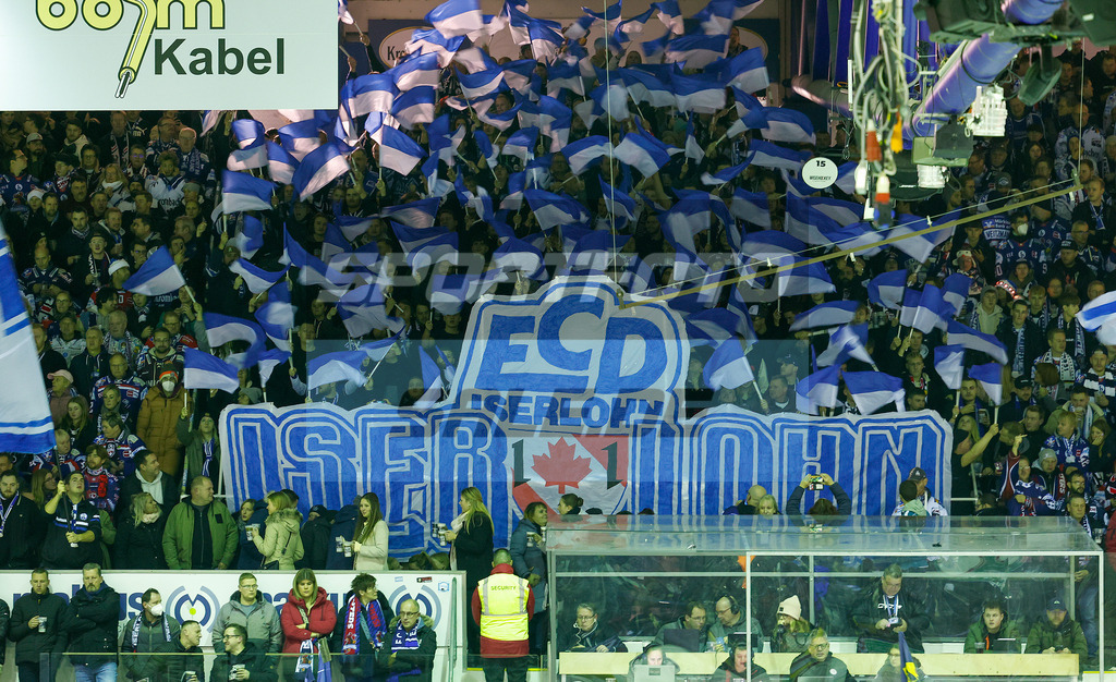 Iserlohn Roosters - Duesseldorfer EG | 
DEL: Iserlohn Roosters - Duesseldorfer EG - Realisiert mit Pictrs.com