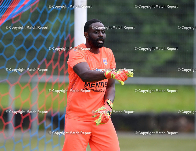 Fussball  Landesliga 2021/2022 SSC Tuebingen - TV Darmsheim | Fussball  Landesliga 2021/2022  29.08.2021SSC Tuebingen - TV DarmsheimTorwart Danso Boamah (SSC Tuebingen)FOTO: ULMER PressebildagenturxxNOxMODELxRELEASExx