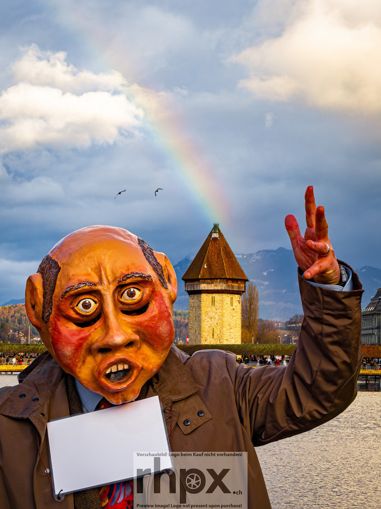 Regenbogen nach Fritschi-Umzug 2026 | Stimmungsvolle Fotokunst aus Luzern. Erlebe den Pilatus, den See und die Stadt Luzern in exklusiven Aufnahmen in der Fotogalerie & Shop. - Realisiert mit Pictrs.com