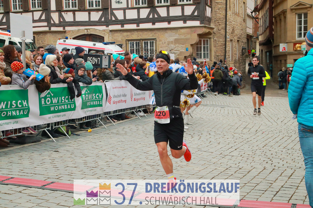 VR Bank Hauptlauf 10000m | 3 Koenigslauf 2023 - Realisiert mit Pictrs.com