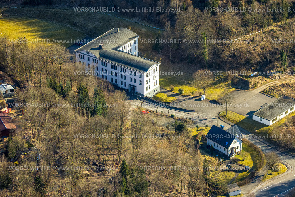 Lennestadt250309458Halberbracht | Luftbild, Sachtleben Bergbau Verwaltungs-GmbH Firmensitz, Meggen, Lennestadt, Sauerland, Nordrhein-Westfalen, Deutschland