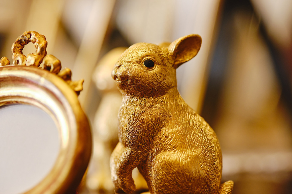 Bühlmayer Hofvergolder | WIen, Austria - April 29, 2025; C. Bühlmayer - K.u.K. Hofvergolder. - Realisiert mit Pictrs.com